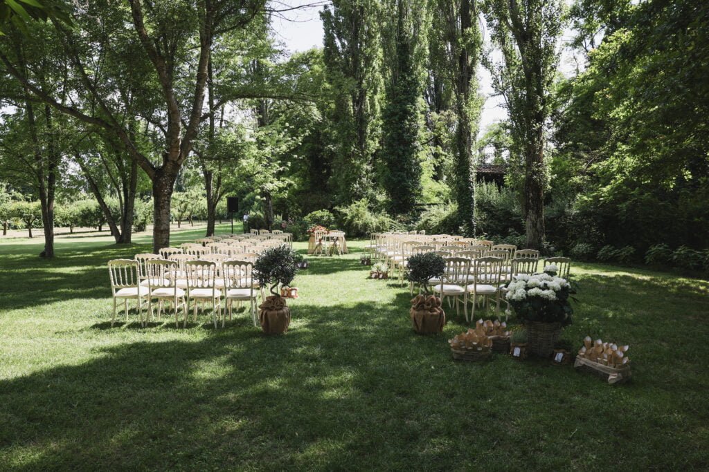 Un viaggio tra le location per matrimonio più suggestive: i nostri 5 consigli 1 location per matrimonio, fotografi di matrimoni, matrimonio a modena, giorno del matrimonio, cerimonie intime, giorno indimenticabile, luogo della cerimonia, spazio per il ricevimento, sedi nuziali, sede nuziale, Un viaggio tra le location per matrimonio più suggestive: i nostri 5 consigli